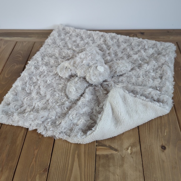 BLANKETS & BEYOND  Light Grey Plush Rosette Lovey Bear Security Blanket - Picture 2 of 8